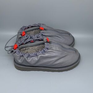 UGG Tasman Shroud Indoor/Outdoor Zip Up Shoes Men’s Sz 5‎